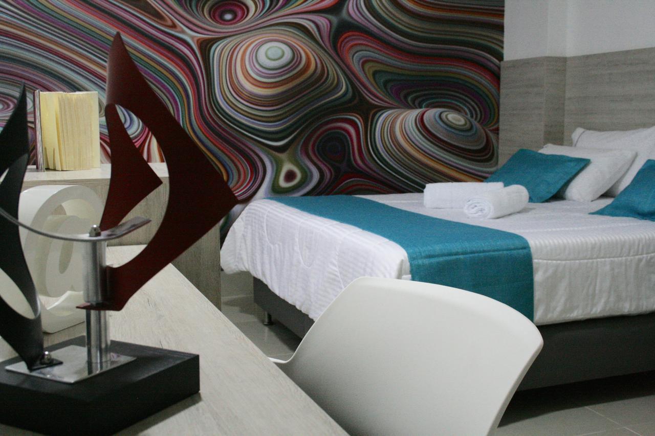 Hotel Lleras Express Medellín Exterior foto